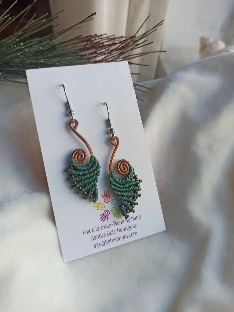 Pendientes de macramé NEMESIS, hechos a mano y artesanales