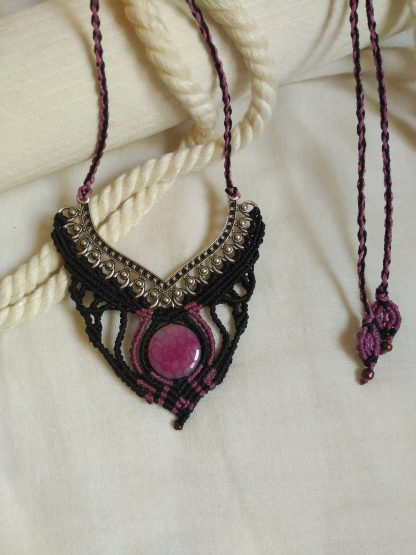 one-of-a-kind pink agate macrame necklace