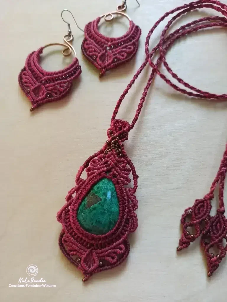 Unique chrysocolla macrame necklace- RADIANT BEAUTY - Image 3