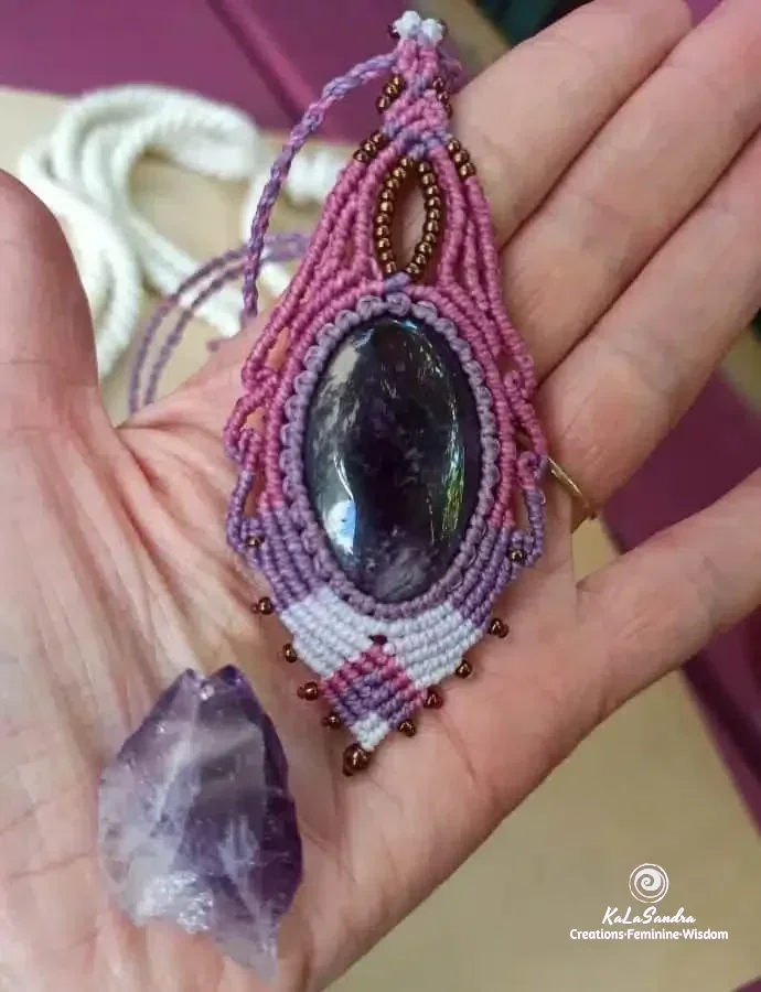 big amethyst macrame necklace. One-of-a-kind handmade necklace. Amethyst necklace. Gemstone necklace. Artisan Jewlery. Boho Jewelry. Bohemian necklace. Grace
