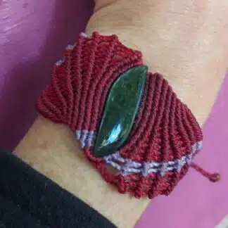 Obsidian Red Macrame Bracelet. Obsidian bracelet. macrame bracelet. Handmade. One-of-a-kind bracelet. Gemstone bracelet.Red bracelet. Artisan jewelry. Boho. Bohemian jewelry