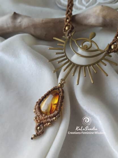 inner fire macrame necklace. amber necklace. handmade. UNique. Artisan jewelry.boho
