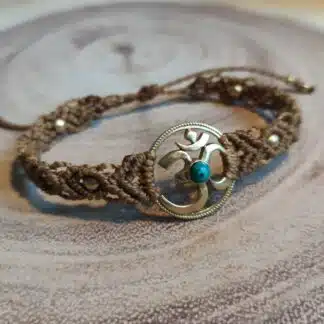 pulsera de macrame turquesa hecha a mano. Artesanal. Bohemio. pulsera espiritual, marrón