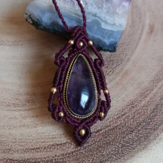amethyst macrame pendant handmade. Artisan jewelry. Bohemian. Unique. Handmade. Gemstone jewelry