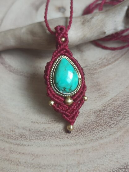 turquoise macrame pendant handmade in red garnet color, artisan, unique, boho,