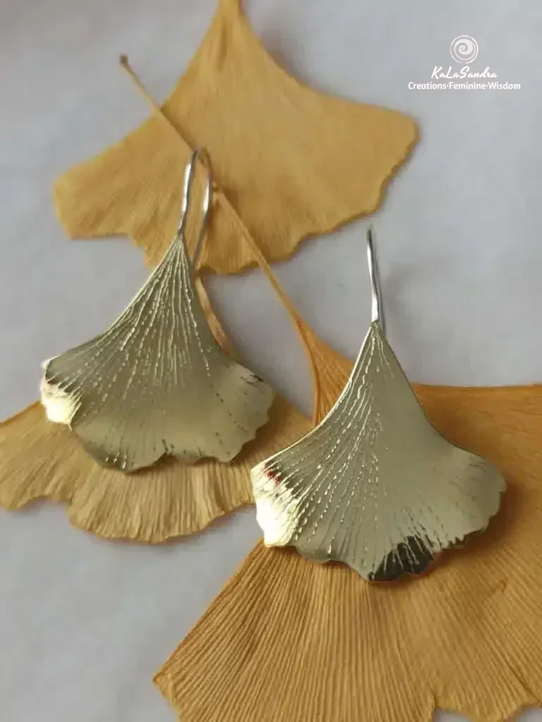 GINKGO BILOBA tree leaves inspired dangling earrings in hand cut brass metal - Image 6