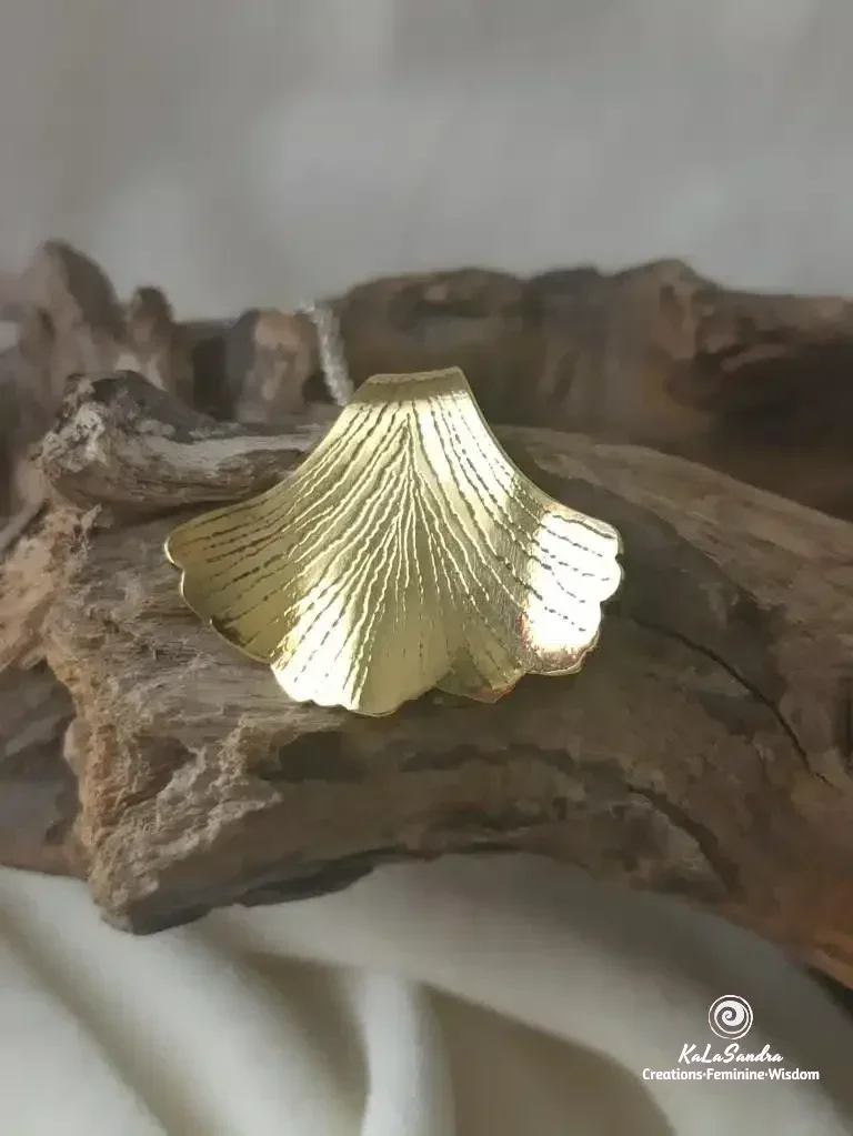 GINKGO tree leaf inspired PENDANT in hand cut brass metal - Image 6