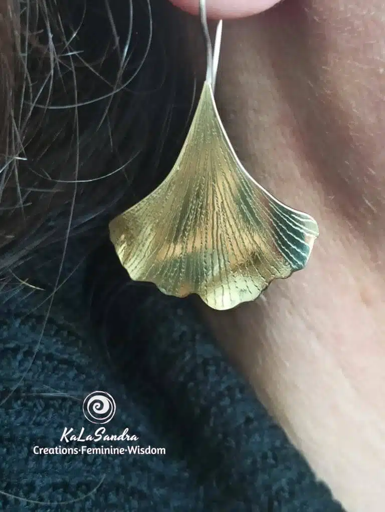 GINKGO BILOBA tree leaves inspired dangling earrings in hand cut brass metal - Image 8