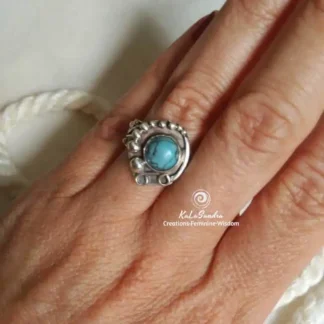 Hathor handmade silver ring. Kalasandra creations. Artisan jewelry. Handmade ring