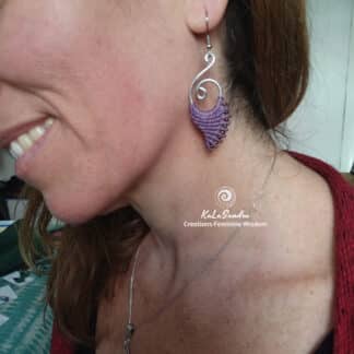 NIKÉ purple handmade macrame earrings
