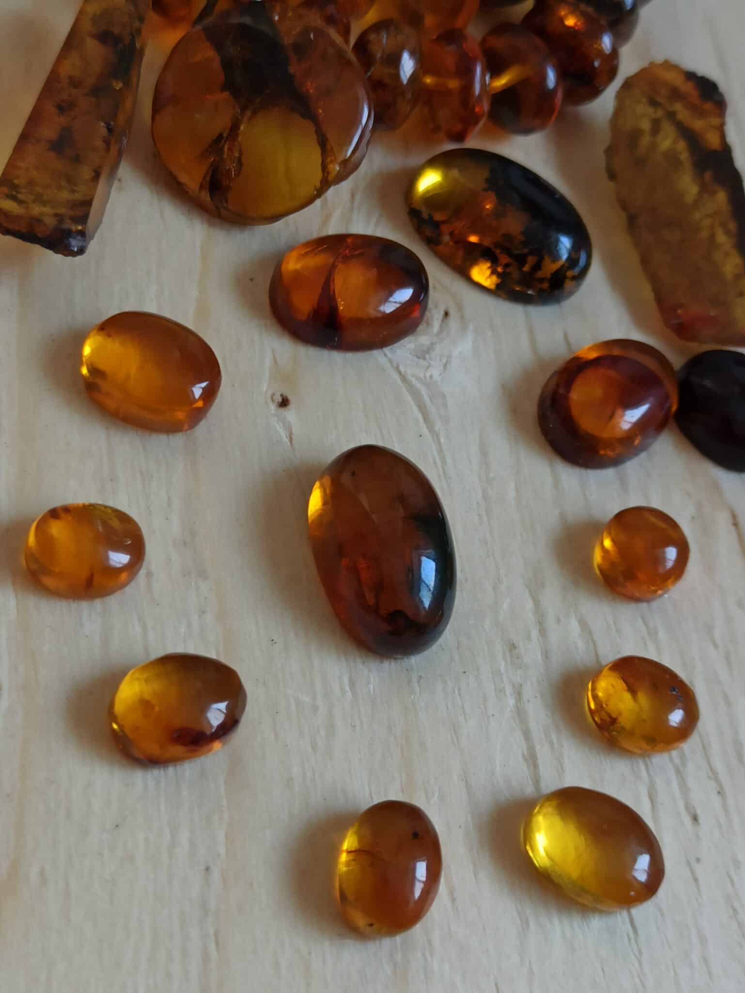 Amber gem pearls