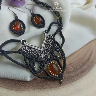 amber macrame necklace in black color, handmade, kalasandracreations